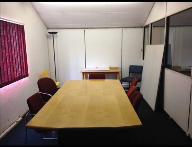 1,000M² FACTORY FOR SALE IN PAROW CENTRAL